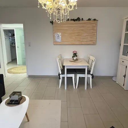 Agethen Oase - Gelber Loewe - 2 Mit Balkon Und Parkplatz Rietberg