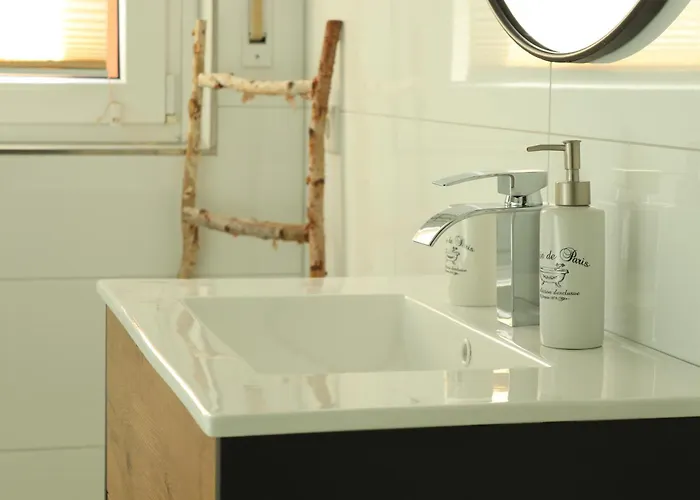 Agethen Oase - Gelber Loewe - 2 Mit Balkon Und Parkplatz *