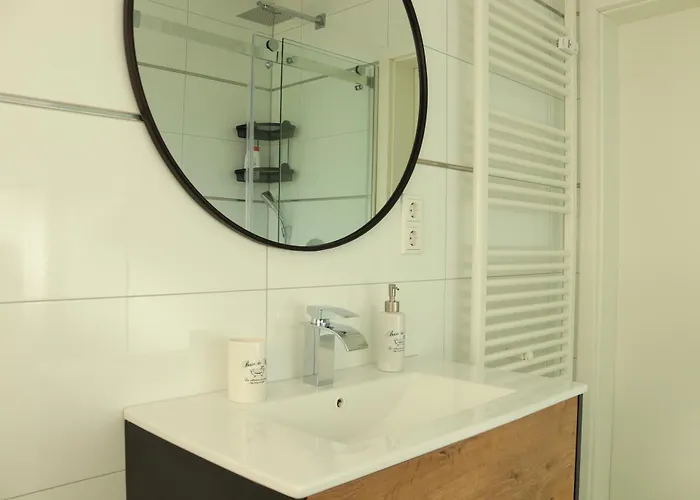 Agethen Oase - Gelber Loewe - 2 Mit Balkon Und Parkplatz